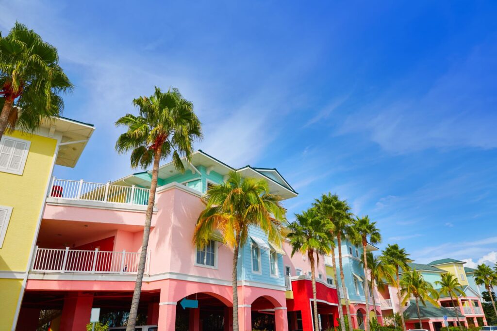 colorful buildings in Fort Myers Florida