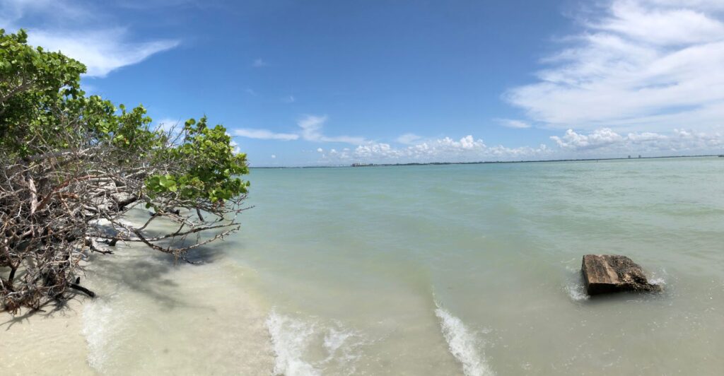 sanibel island waves