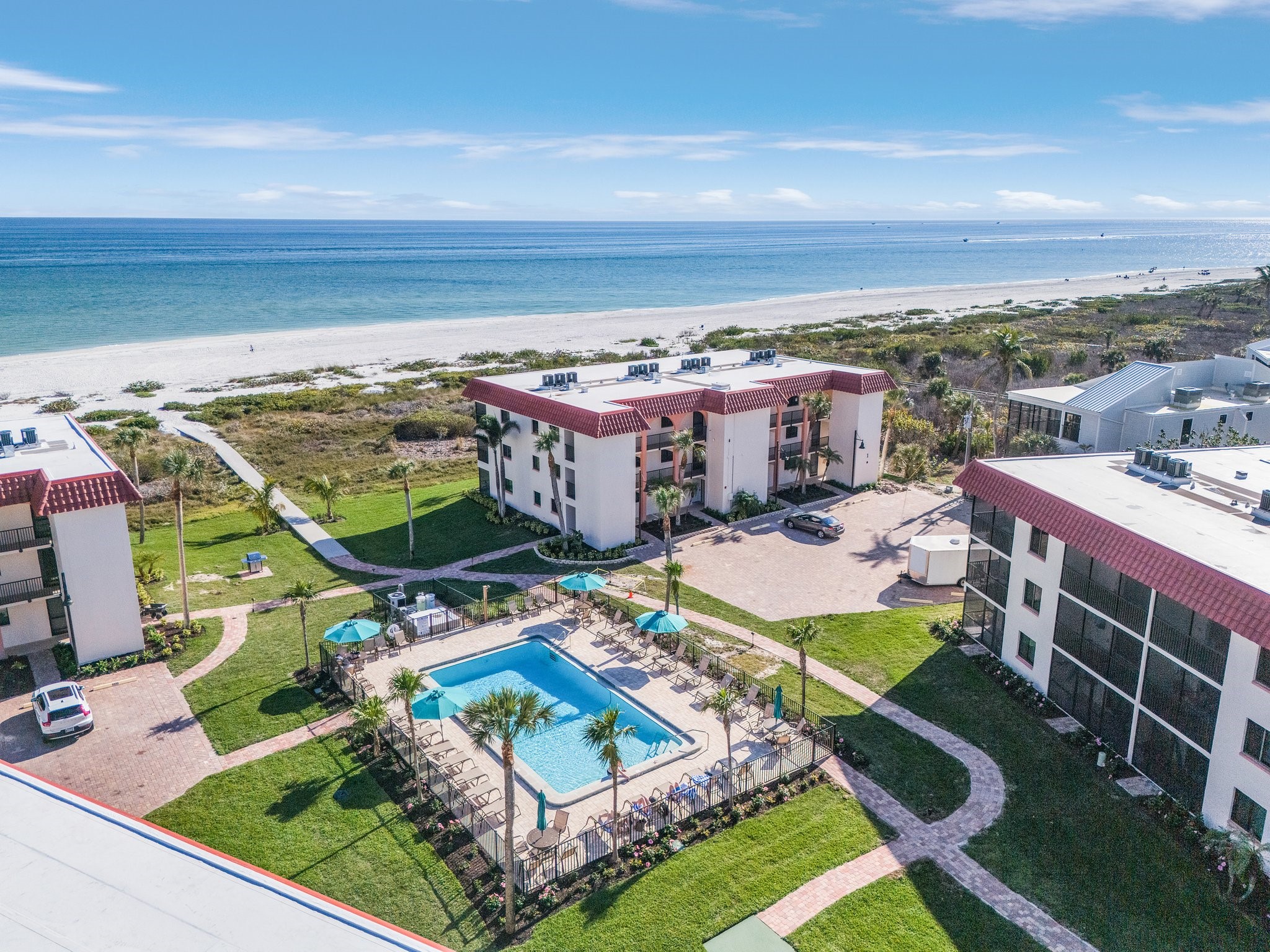Sandalfoot Beachfront Condominium - Sanibel Island Vacation Rentals